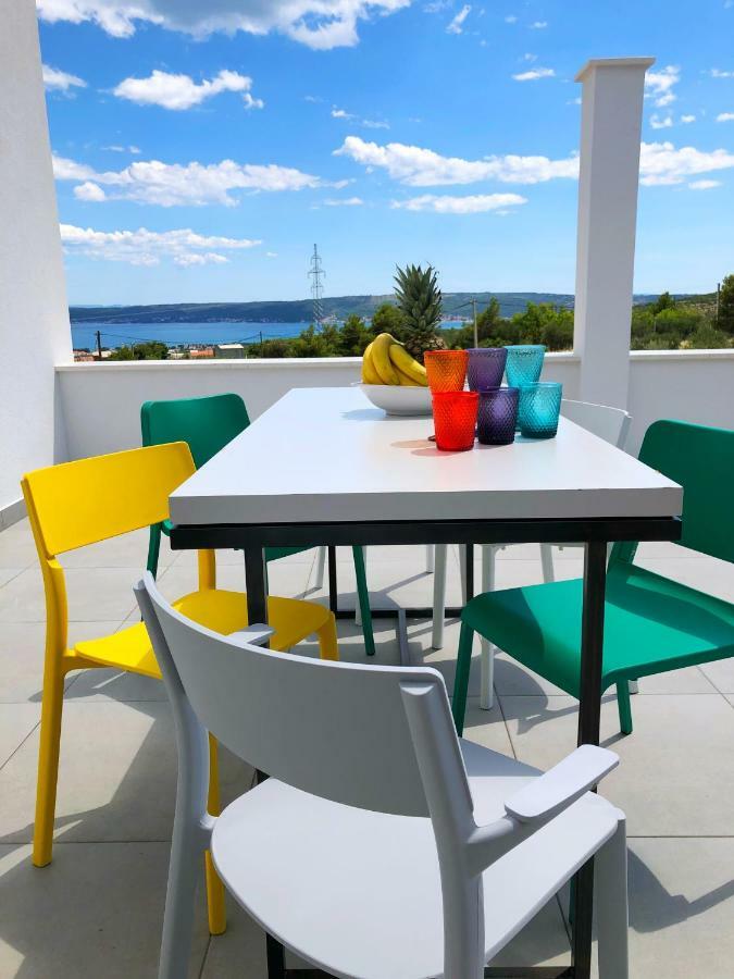 Villa Mila Kastela Kaštel Novi Buitenkant foto