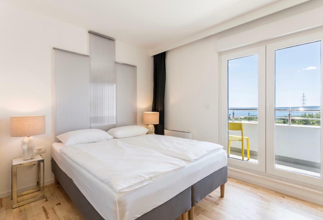 Villa Mila Kastela Kaštel Novi Buitenkant foto