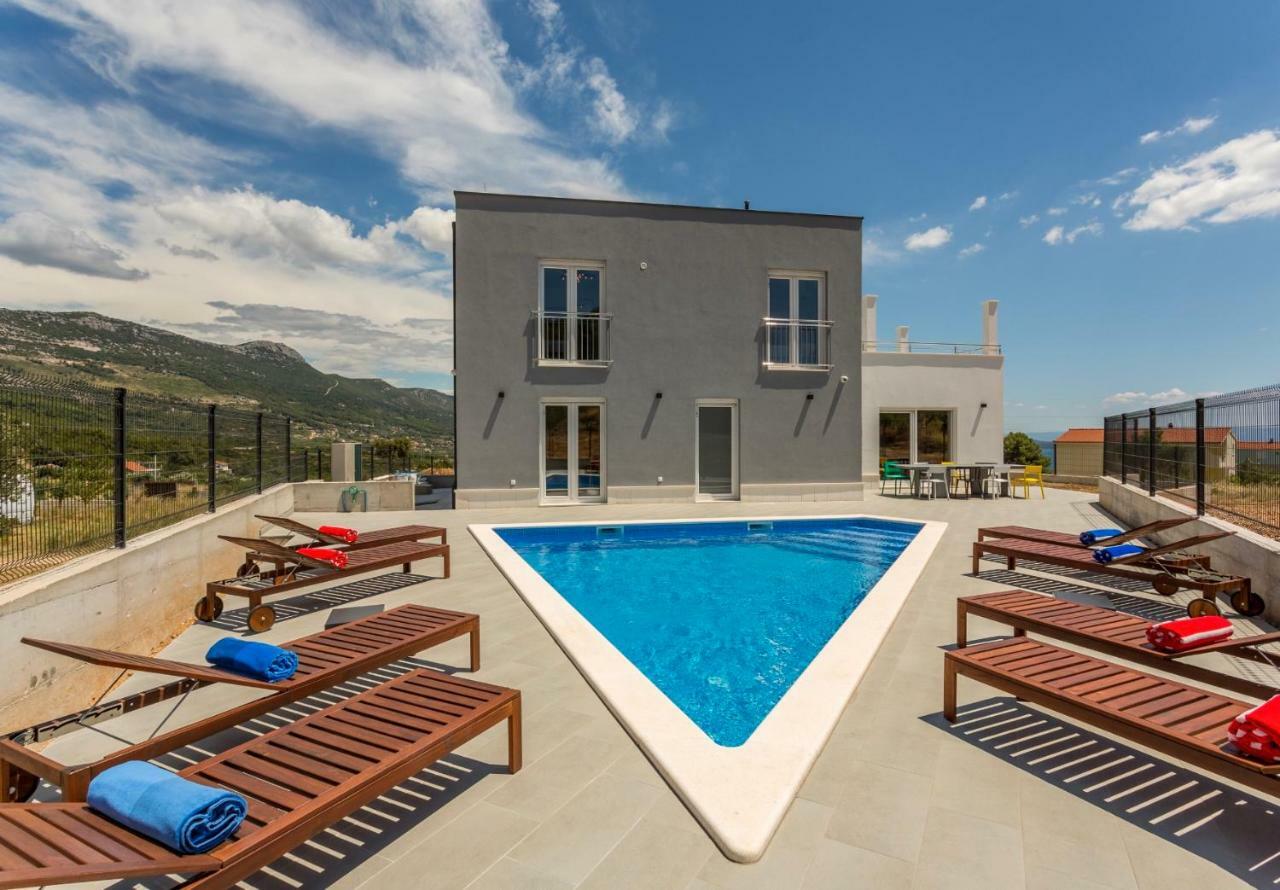 Villa Mila Kastela Kaštel Novi Buitenkant foto