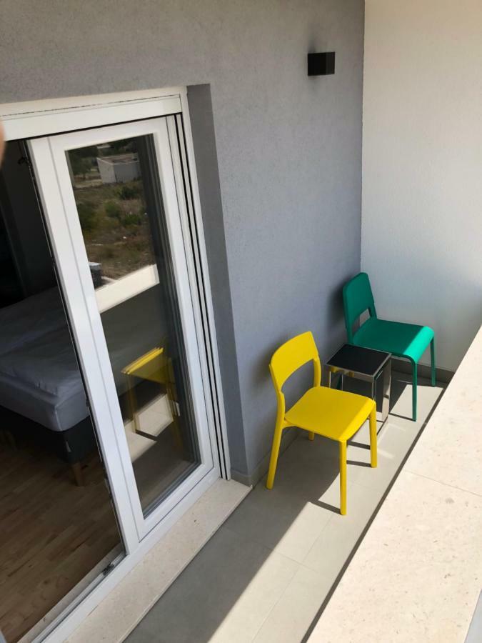 Villa Mila Kastela Kaštel Novi Buitenkant foto